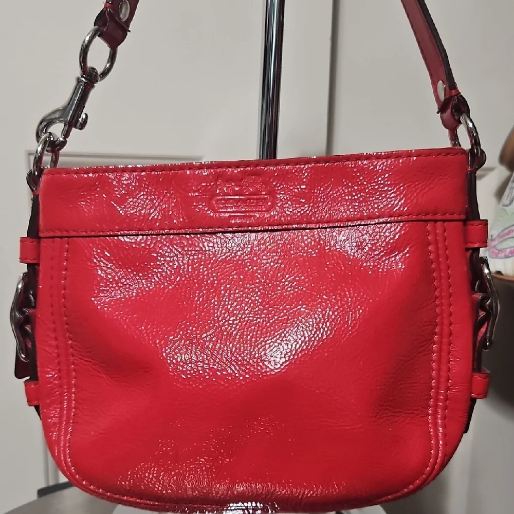 Coach EUC Zoe Vibrant Red Patent Leather Shoulder Bag - Picture 1 of 13